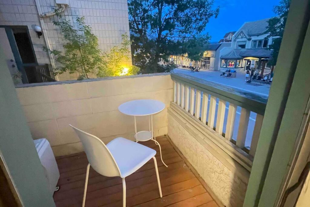 Unit #201 Cozy Mountain View 1Br In Dt Daire Canmore Dış mekan fotoğraf